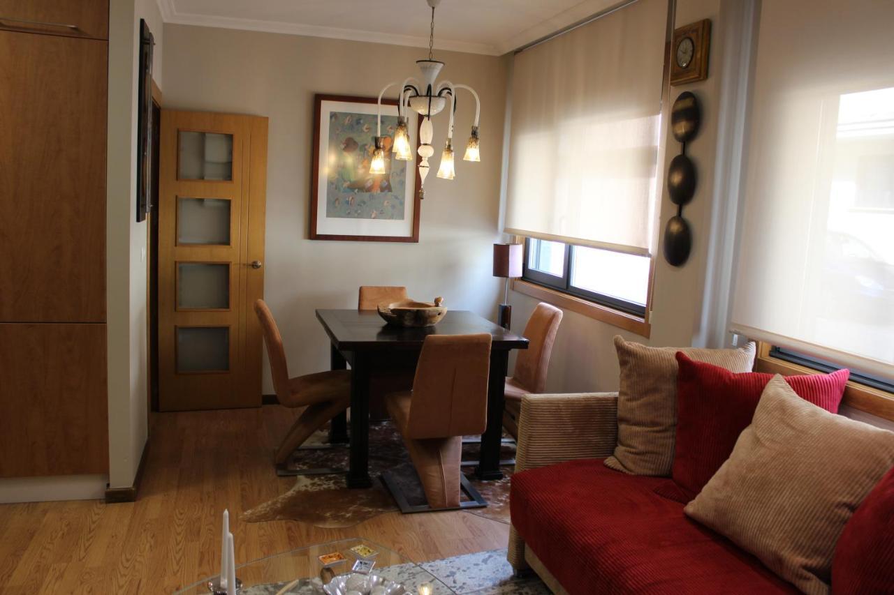 Apartamento Spellos Rosal Luaran gambar
