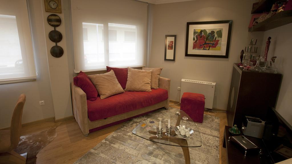 Apartamento Spellos Rosal Luaran gambar